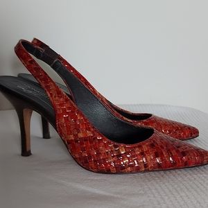 Donald J Pliner 7 1/2